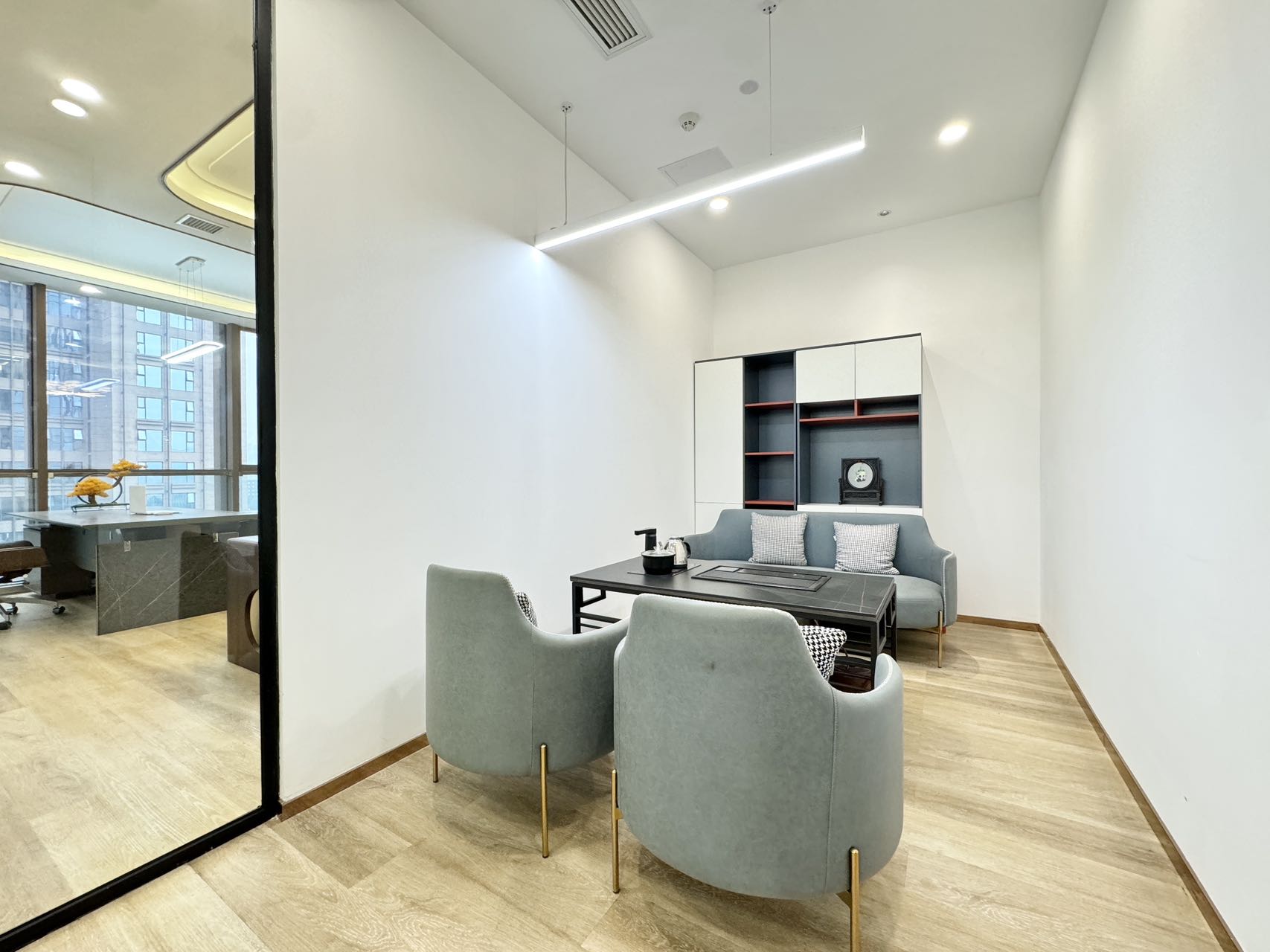 东方希望天祥广场