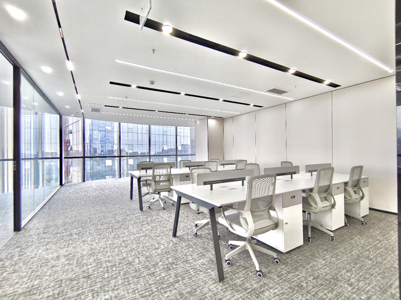 复地复城国际 精装修 带家具