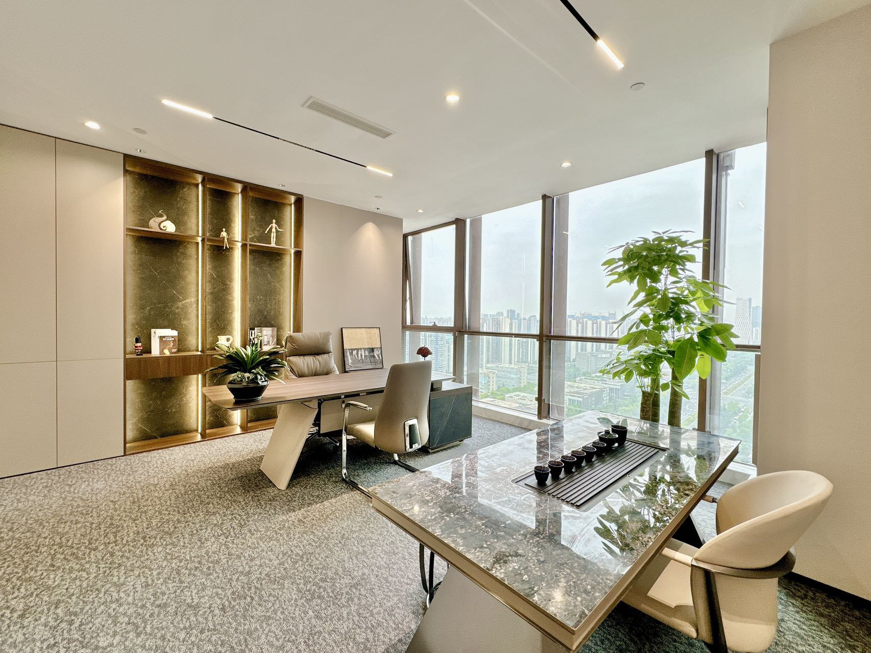 东方希望天祥广场