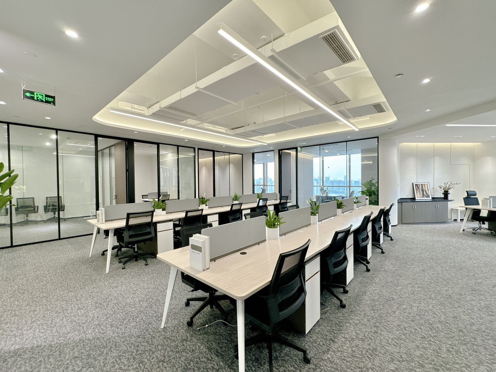 东方希望天祥广场