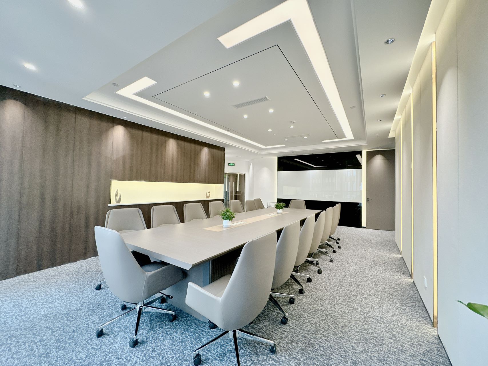 东方希望天祥广场