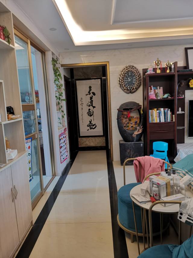 南北通透,次新小区,黄金地段,楼层好,采光很棒,性价比高